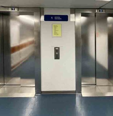 Kaunialan sotavammasairaalan uudet hissit Kaunialan sotavammasairaalan uudet hissit